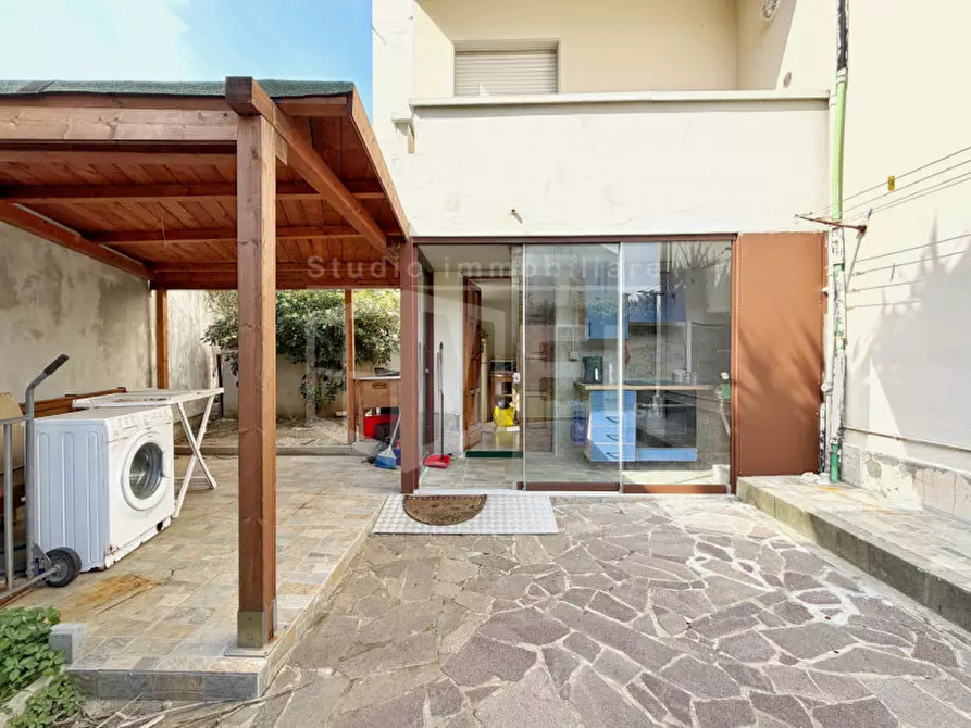 Immagine 3 di Appartamento in vendita  in Via Duca Cosimo 55 a Livorno