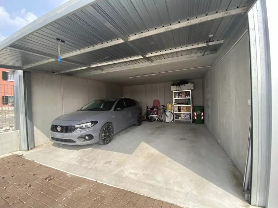 Immagine 23 di Appartamento in vendita  a Mozzecane