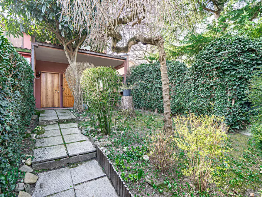 Immagine 3 di Villa in vendita  in Via dei Ciclamini a Marzabotto