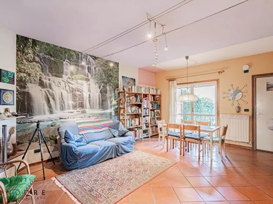 Immagine 11 di Villa in vendita  in Via dei Ciclamini a Marzabotto