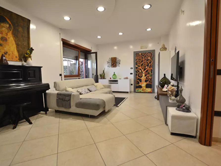 Immagine 2 di Appartamento in vendita  in VIA AGOSTINO SCALI 83 a Roma