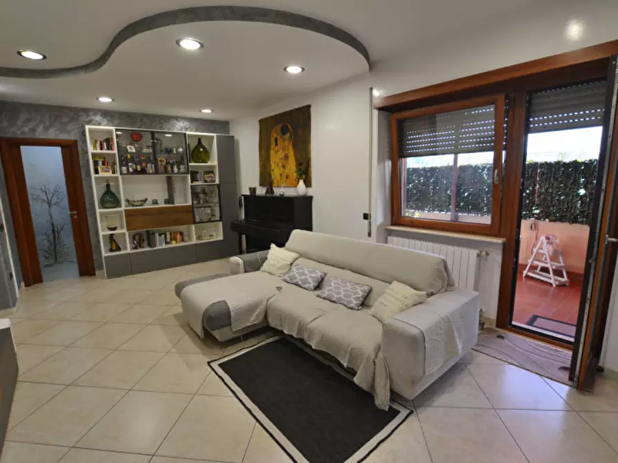 Immagine 3 di Appartamento in vendita  in VIA AGOSTINO SCALI 83 a Roma