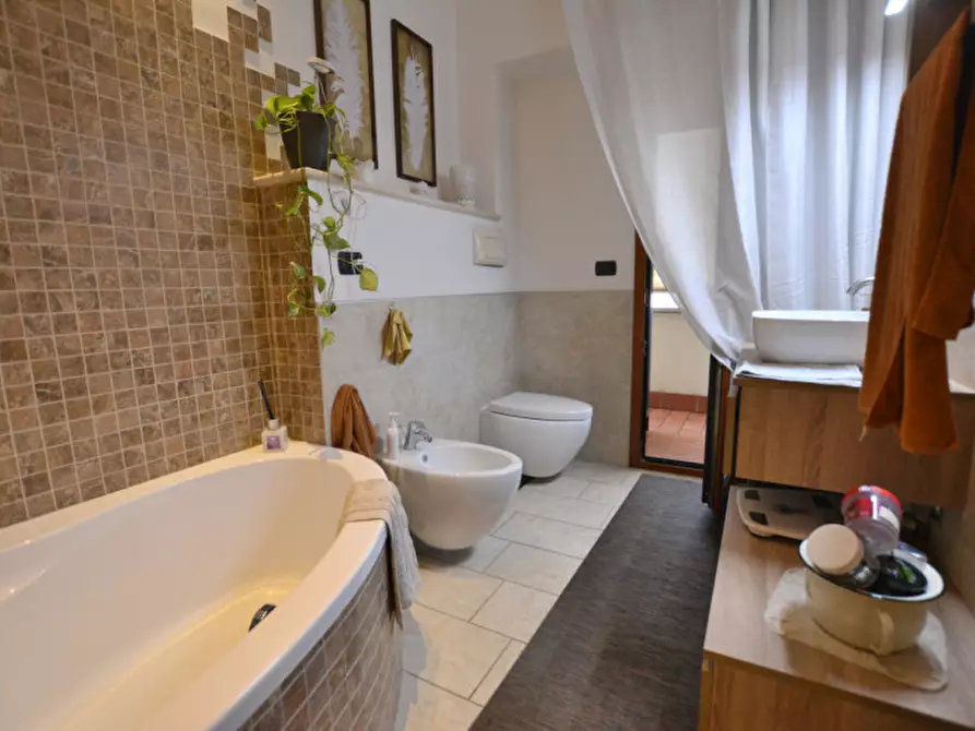 Immagine 27 di Appartamento in vendita  in VIA AGOSTINO SCALI 83 a Roma