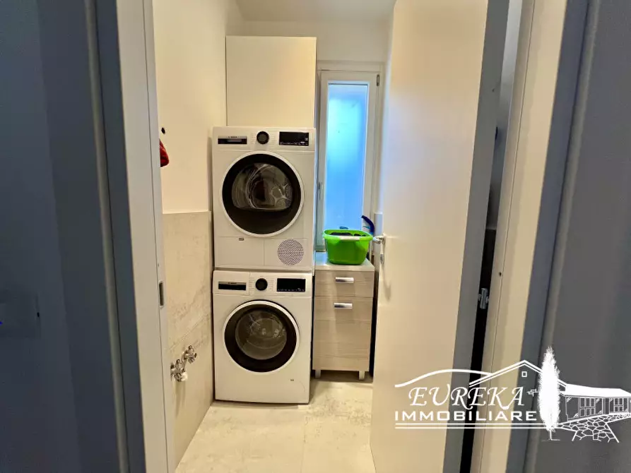 Immagine 13 di Casa indipendente in vendita  in Via Piemonte a Castiglione Del Lago