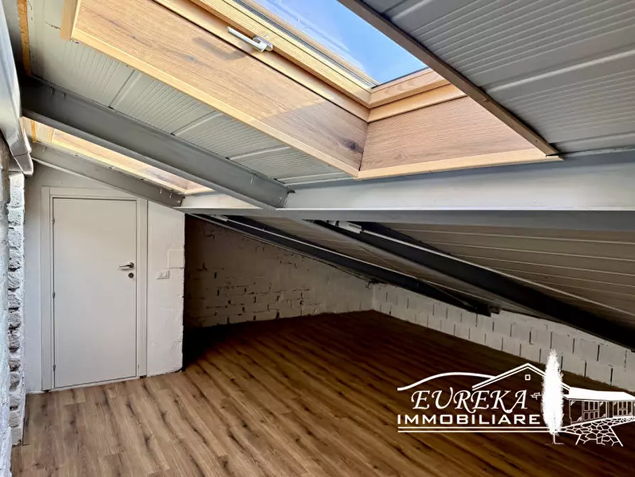 Immagine 40 di Casa indipendente in vendita  in Via Piemonte a Castiglione Del Lago