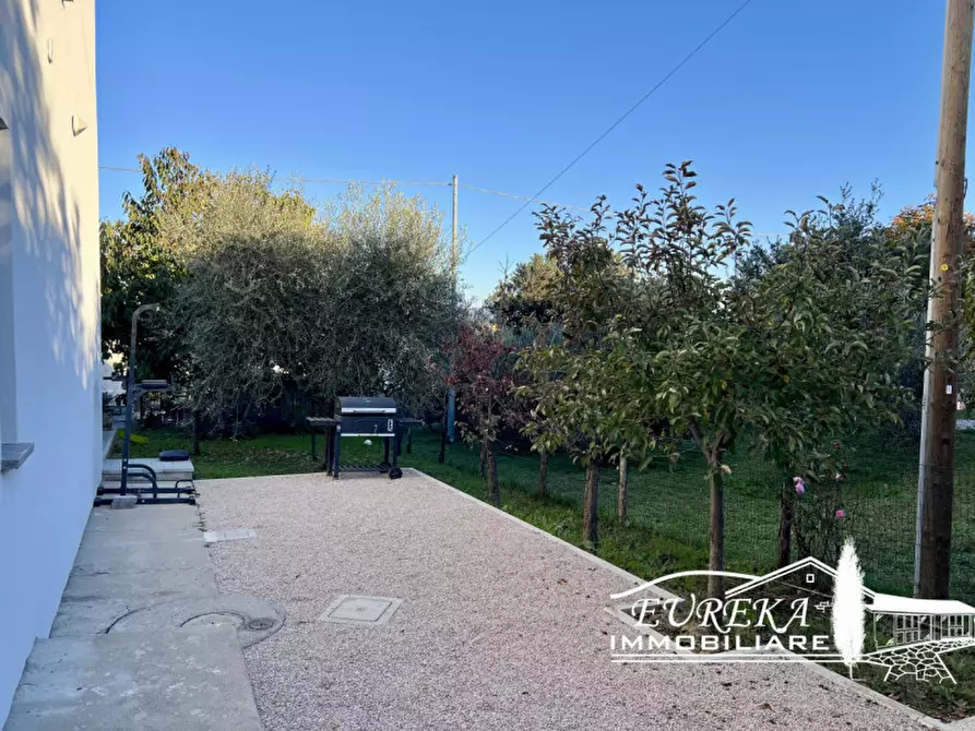 Immagine 55 di Casa indipendente in vendita  in Via Piemonte a Castiglione Del Lago