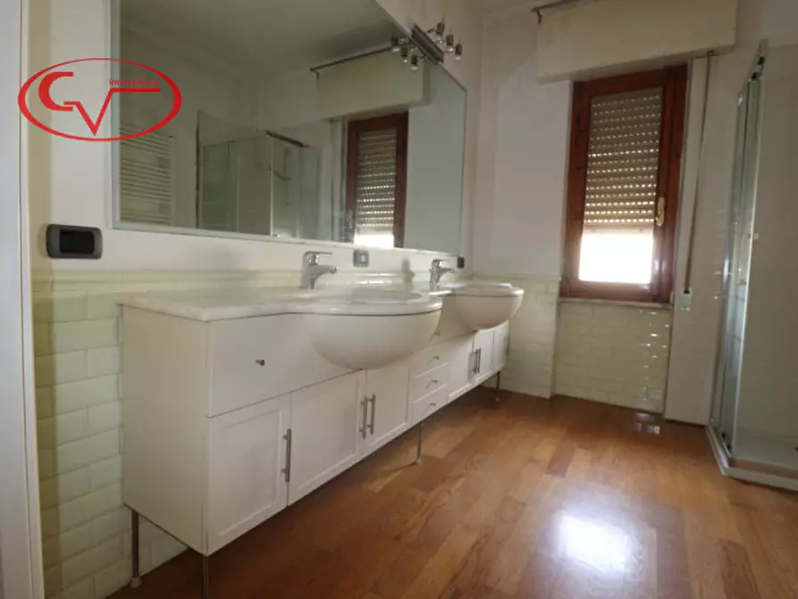 Immagine 11 di Appartamento in vendita  in via marco polo a Montevarchi