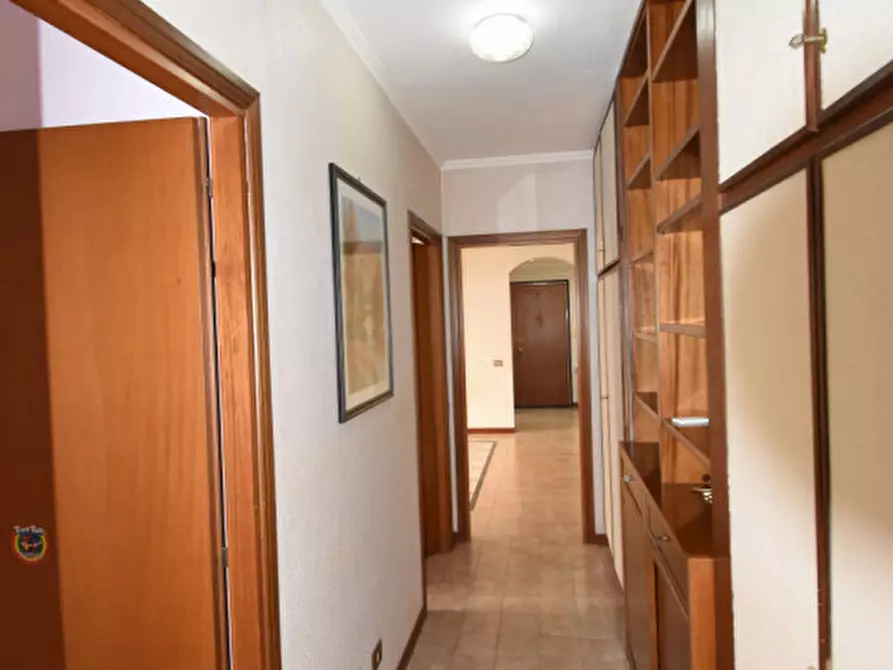 Immagine 11 di Appartamento in vendita  in Via Erminia Frezzolini a Roma