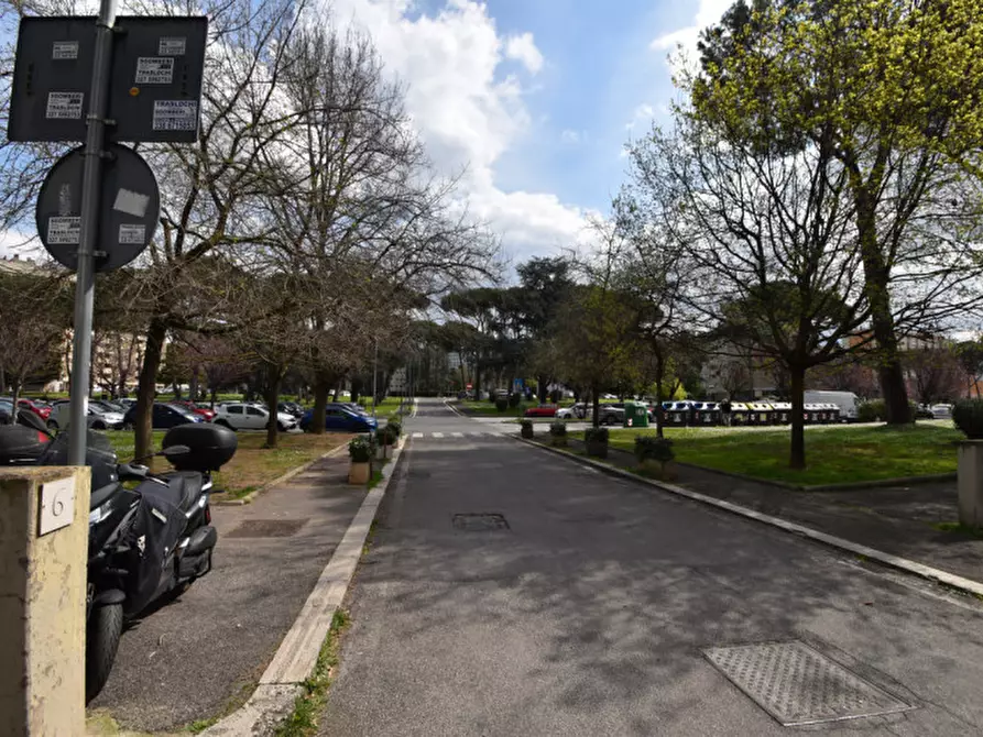 Immagine 18 di Appartamento in vendita  in Via Erminia Frezzolini a Roma
