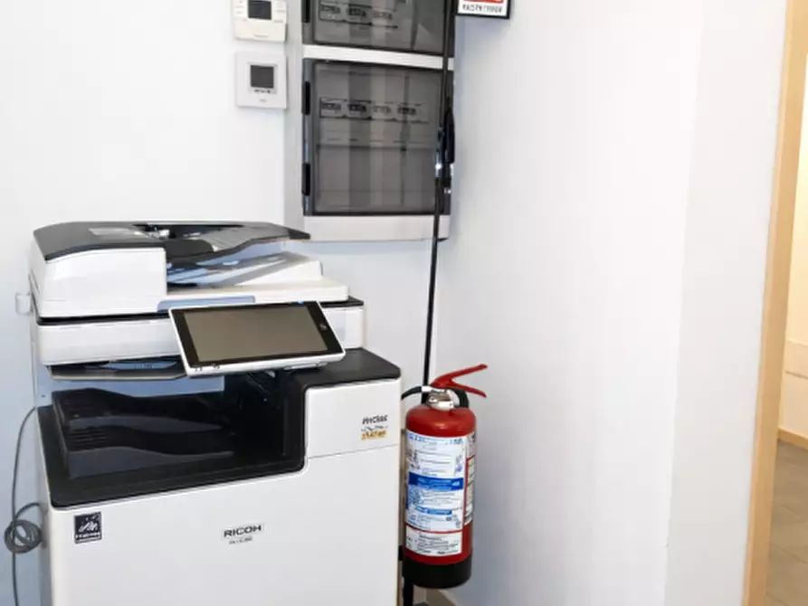 Immagine 10 di Ufficio in affitto  in Via Giovanni Giolitti 12 A a Parma