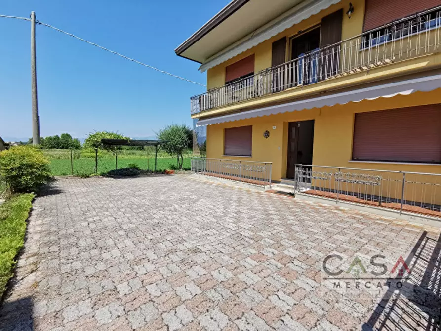 Immagine 19 di Casa bifamiliare in vendita  in Via dei Mille a Brugnera