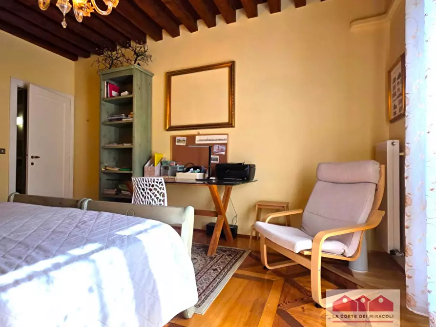 Immagine 13 di Appartamento in vendita  a Vicenza