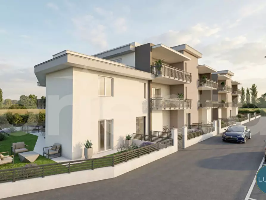 Immagine 8 di Appartamento in vendita  in Santa Gianna Beretta Molla a Montichiari