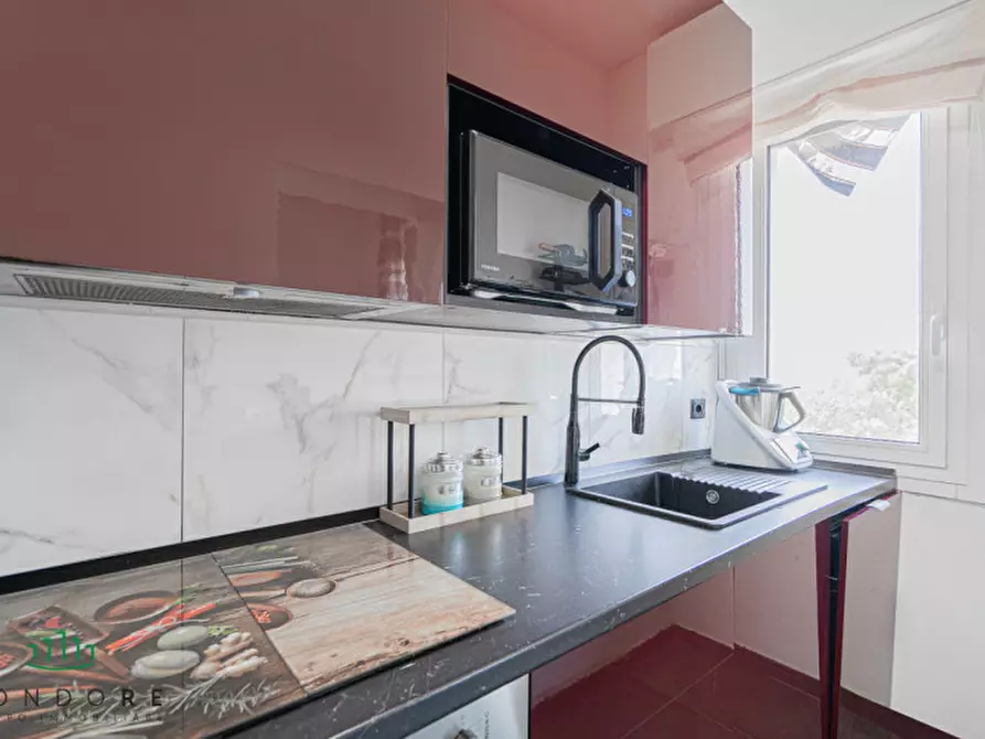 Immagine 13 di Appartamento in vendita  in Via Ettore Masetti a Casalecchio Di Reno