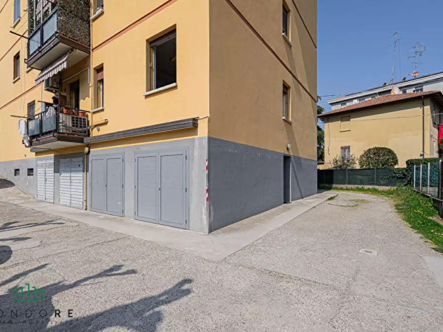 Immagine 23 di Appartamento in vendita  in Via Ettore Masetti a Casalecchio Di Reno