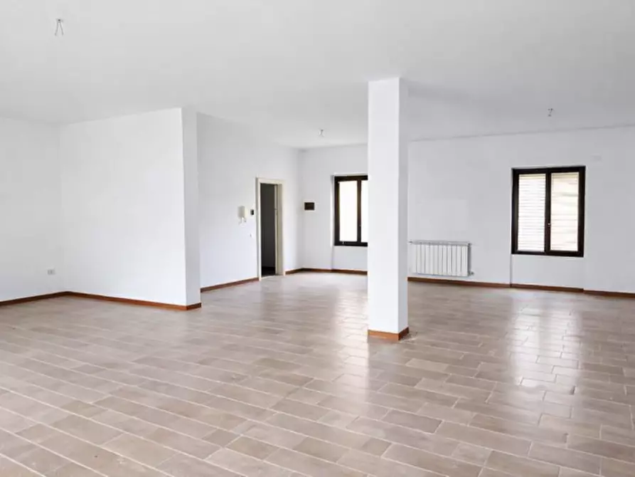 Immagine 1 di Ufficio in vendita  in piazza Mosignor Chiodi a Verdello