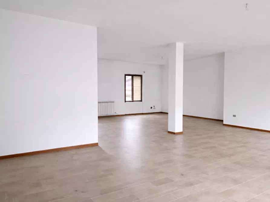 Immagine 4 di Ufficio in vendita  in piazza Mosignor Chiodi a Verdello