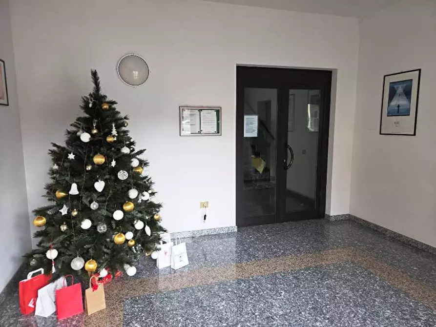 Immagine 24 di Ufficio in vendita  in piazza Mosignor Chiodi a Verdello