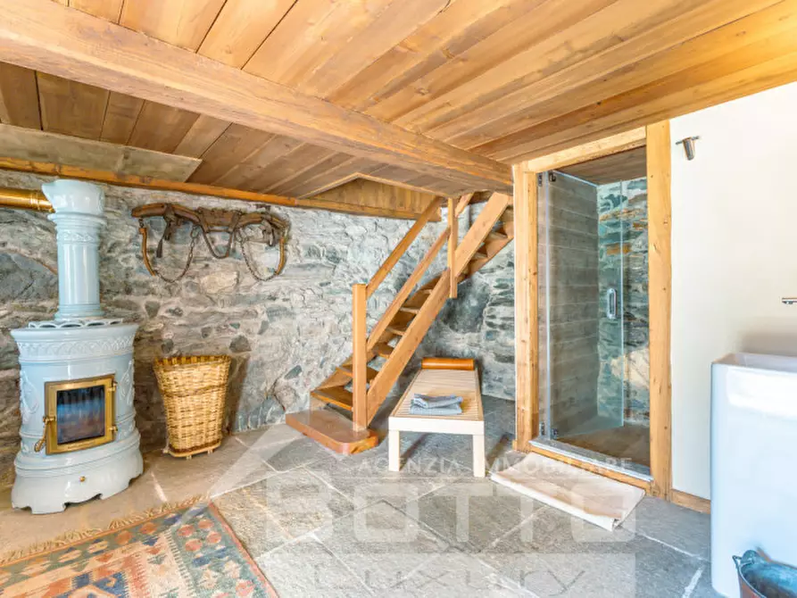 Immagine 7 di Casa indipendente in vendita  in Reale Inferiore a Alagna Valsesia