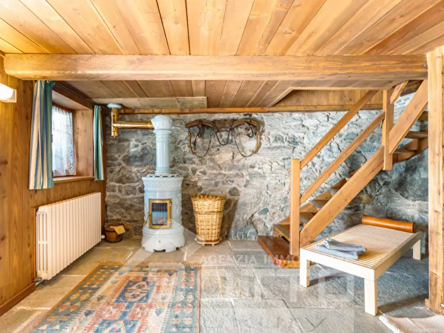 Immagine 9 di Casa indipendente in vendita  in Reale Inferiore a Alagna Valsesia