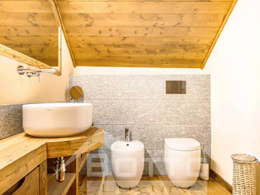 Immagine 35 di Casa indipendente in vendita  in Reale Inferiore a Alagna Valsesia