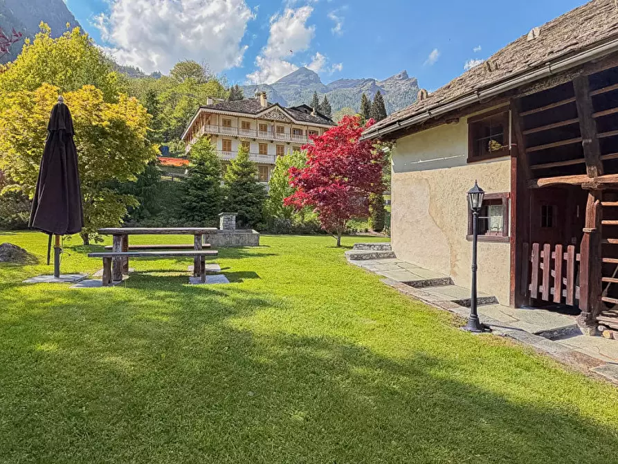 Immagine 43 di Casa indipendente in vendita  in Reale Inferiore a Alagna Valsesia