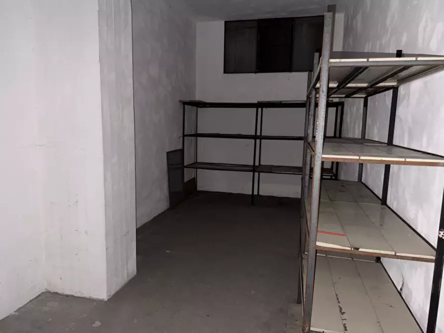 Immagine 2 di Garage in vendita  in via Portazza a Bologna