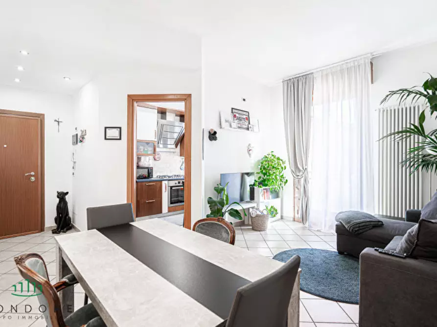 Immagine 1 di Appartamento in vendita  in via Tosarelli a Castenaso