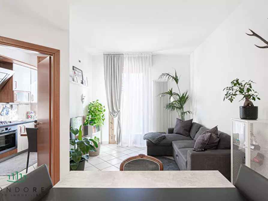 Immagine 6 di Appartamento in vendita  in via Tosarelli a Castenaso