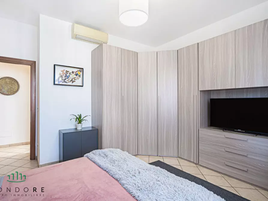 Immagine 23 di Appartamento in vendita  in via Tosarelli a Castenaso