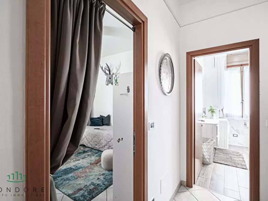 Immagine 26 di Appartamento in vendita  in via Tosarelli a Castenaso