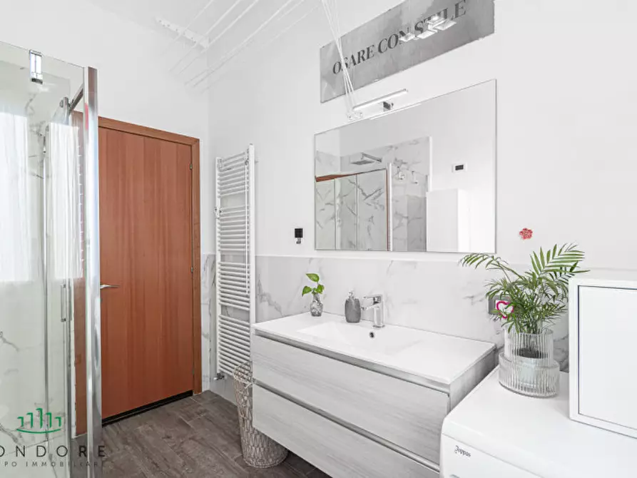 Immagine 31 di Appartamento in vendita  in via Tosarelli a Castenaso