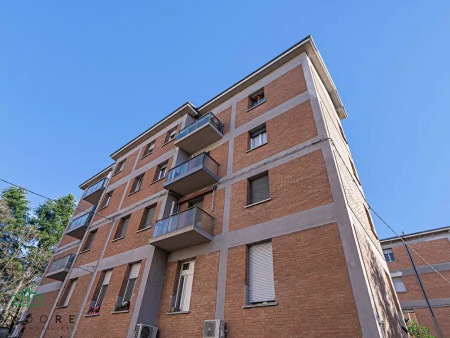 Immagine 41 di Appartamento in vendita  in via Tosarelli a Castenaso