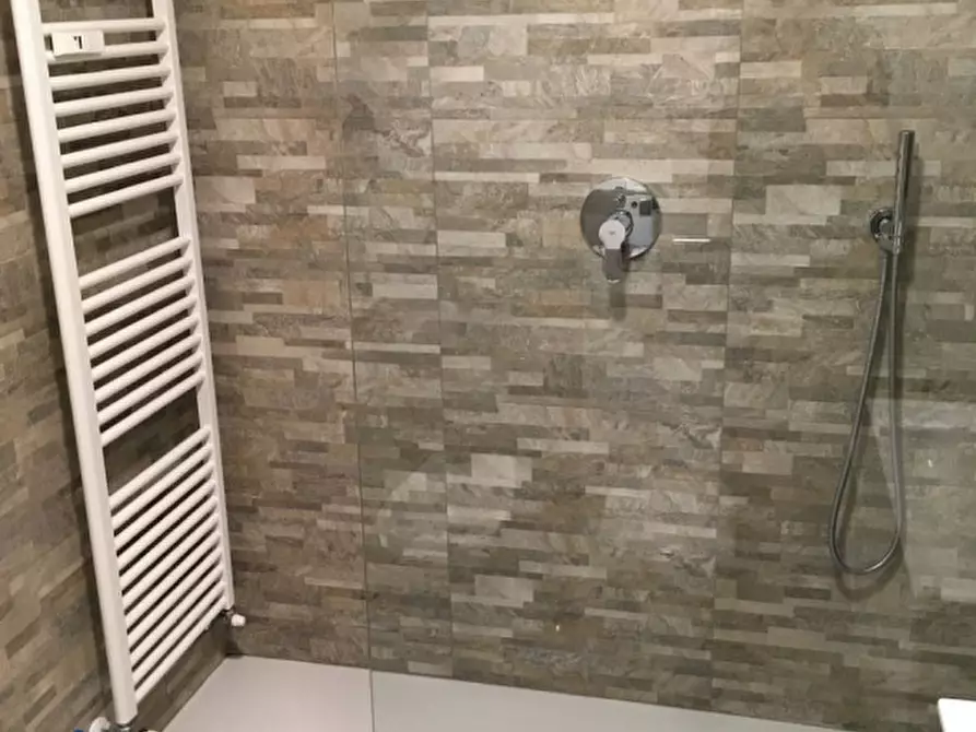 Immagine 10 di Appartamento in vendita  in Piazza Giuseppe Verdi - Giuseppe-Verdi-Platz a Bolzano