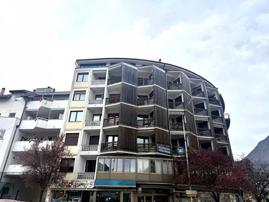 Immagine 10 di Appartamento in vendita  in Piazza Giuseppe Verdi - Giuseppe-Verdi-Platz a Bolzano