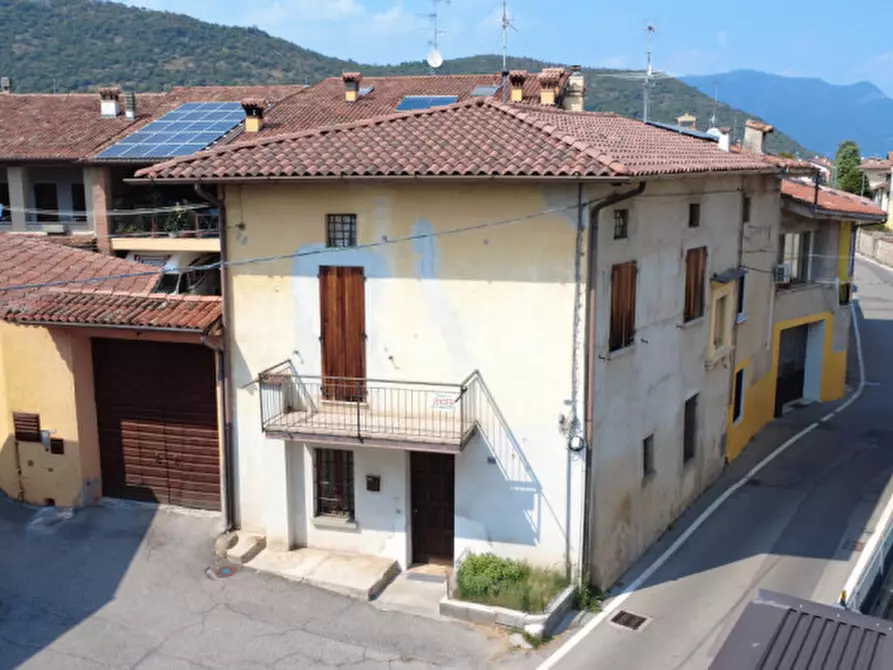 Immagine 1 di Casa indipendente in vendita  a Prevalle