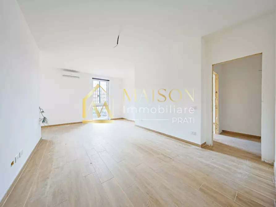 Immagine 21 di Appartamento in vendita  in Via dei Prati Fiscali a Roma