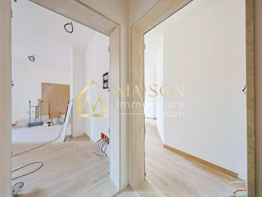 Immagine 30 di Appartamento in vendita  in Via dei Prati Fiscali a Roma