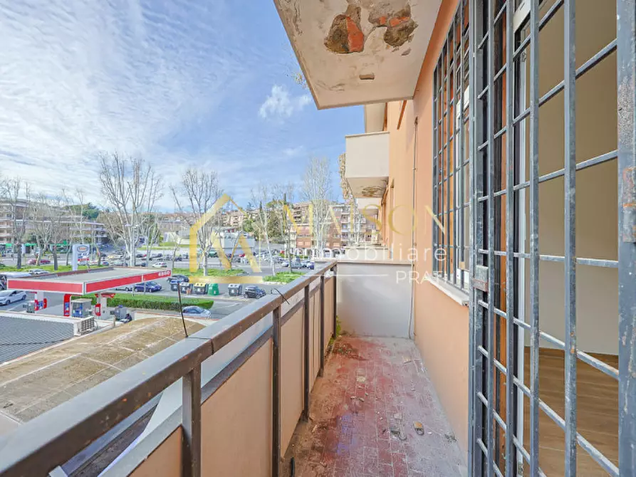 Immagine 31 di Appartamento in vendita  in Via dei Prati Fiscali a Roma