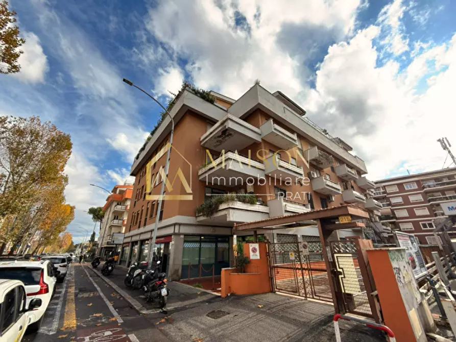 Immagine 44 di Appartamento in vendita  in Via dei Prati Fiscali a Roma