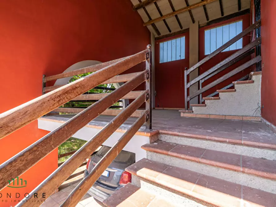 Immagine 3 di Attività commerciale in vendita  in Via Cacciatori a Crevalcore