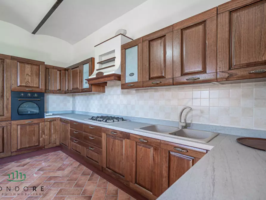 Immagine 39 di Attività commerciale in vendita  in Via Cacciatori a Crevalcore