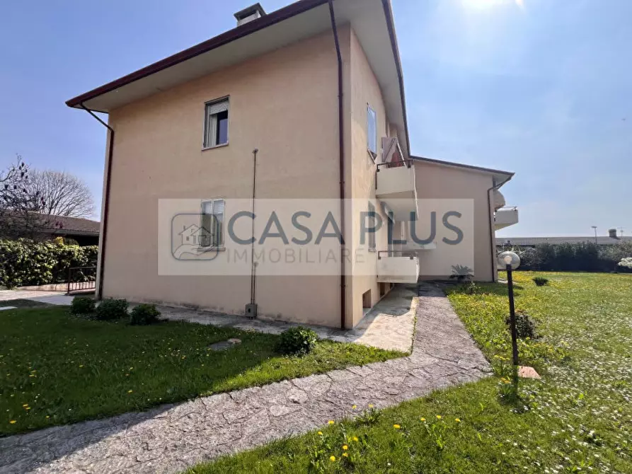 Immagine 60 di Appartamento in vendita  in Via Solferino Bassano del Grappa a Bassano Del Grappa