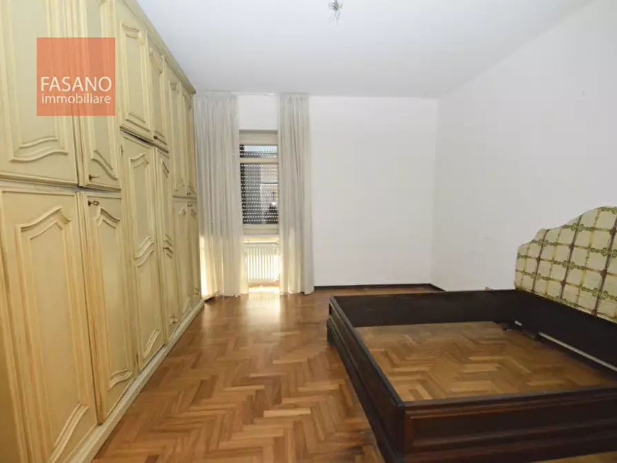 Immagine 11 di Appartamento in affitto  in Via Ugo Foscolo a Torino