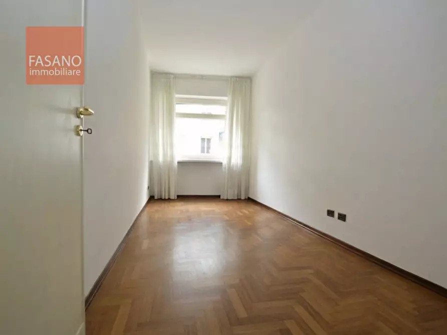 Immagine 12 di Appartamento in affitto  in Via Ugo Foscolo a Torino