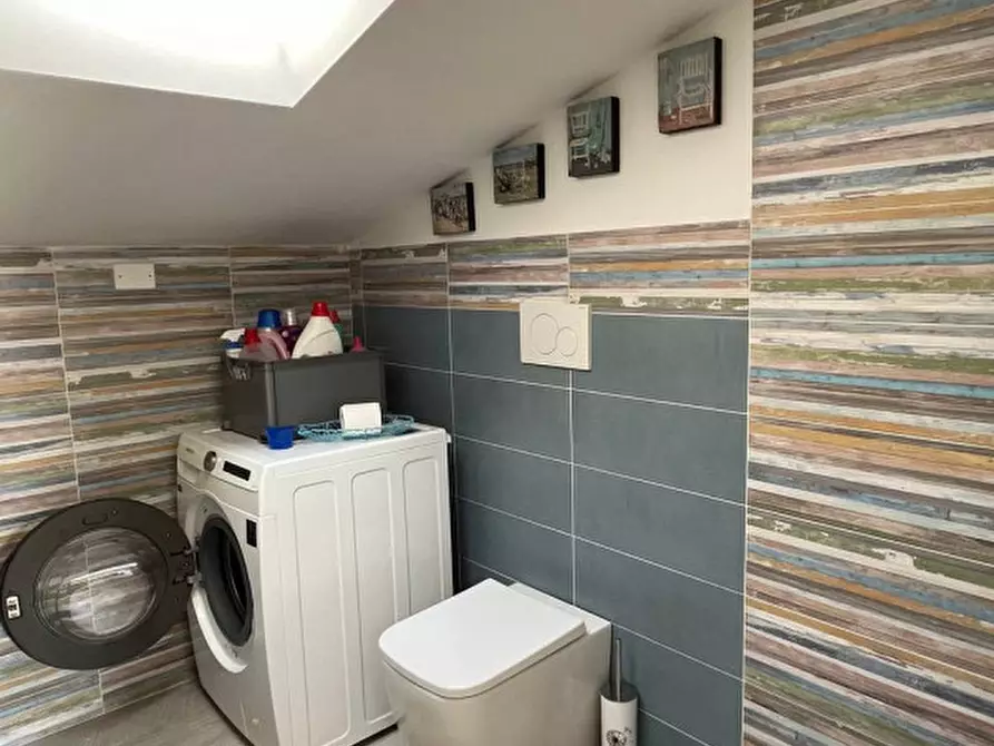 Immagine 28 di Appartamento in vendita  in Via dei Donatori a Castiglione Del Lago