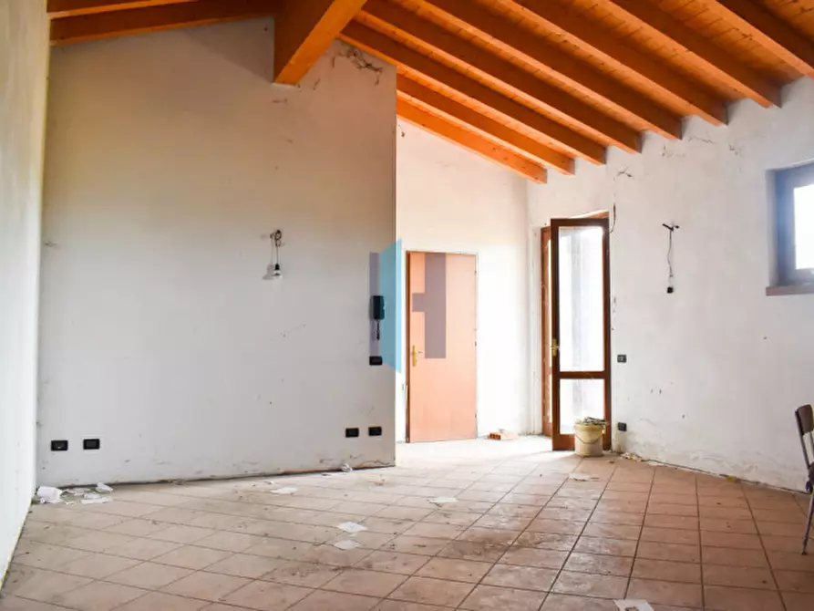 Immagine 29 di Villetta a schiera in vendita  a Torbole Casaglia
