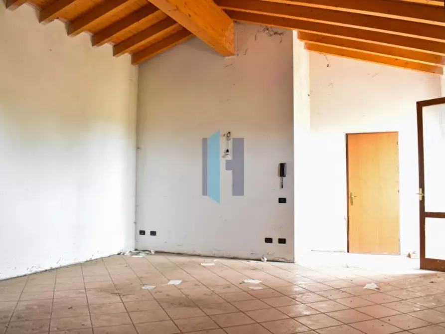 Immagine 31 di Villetta a schiera in vendita  a Torbole Casaglia