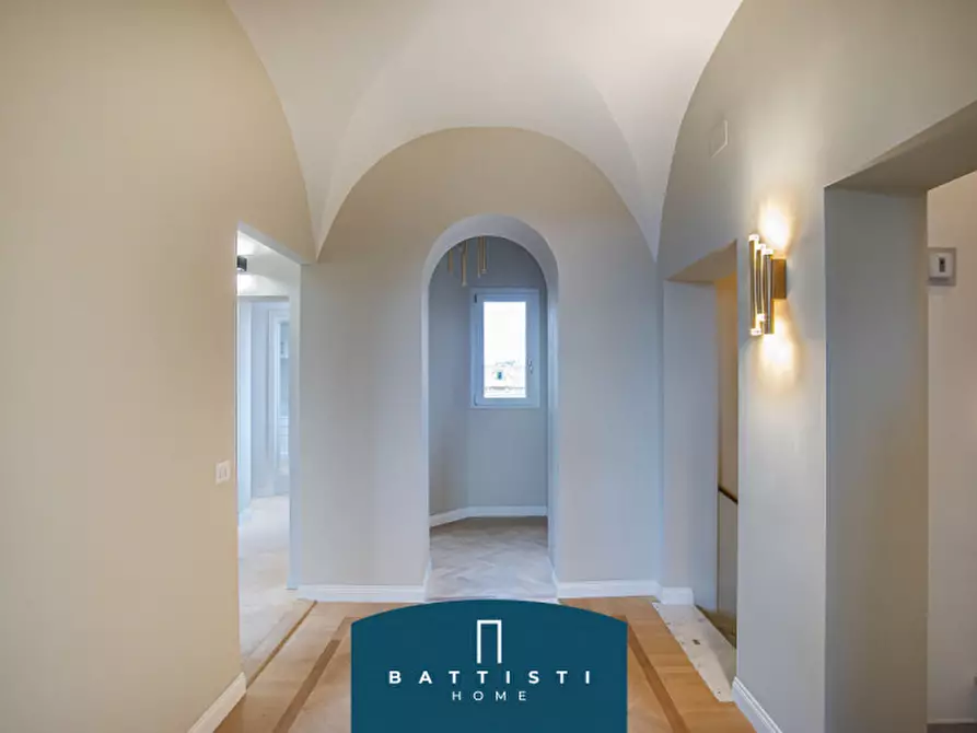 Immagine 24 di Attico in affitto  in Piazza delle Coppelle a Roma