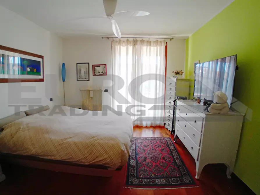 Immagine 15 di Villetta a schiera in vendita  in Via Roma a Casier